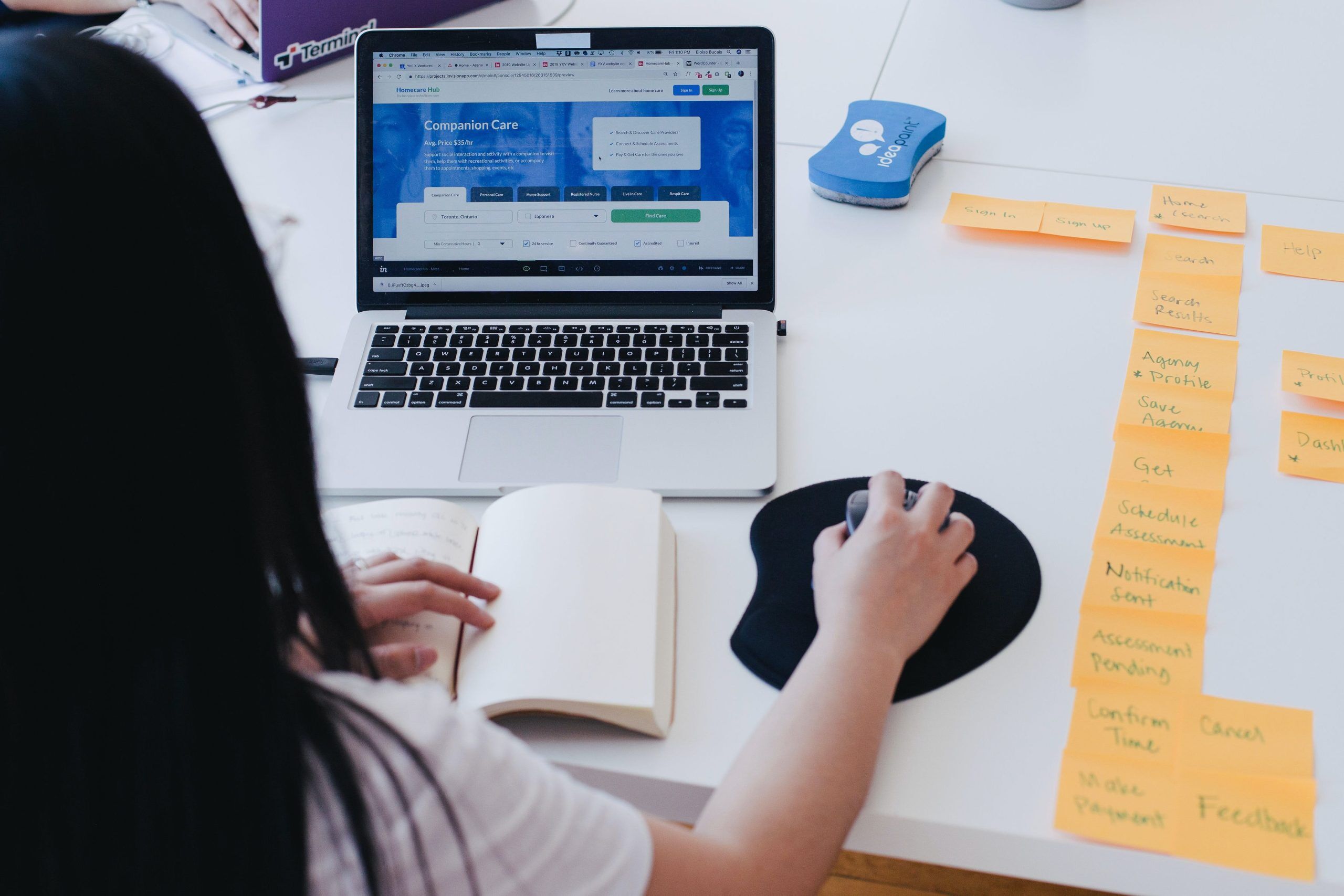 La Certification Scrum Master offre la reconnaissance officielle de votre expertise en gestion de projet agile, ouvrant ainsi les portes à de nouvelles opportunités professionnelles et confirmant votre compétence dans ce domaine stratégique.