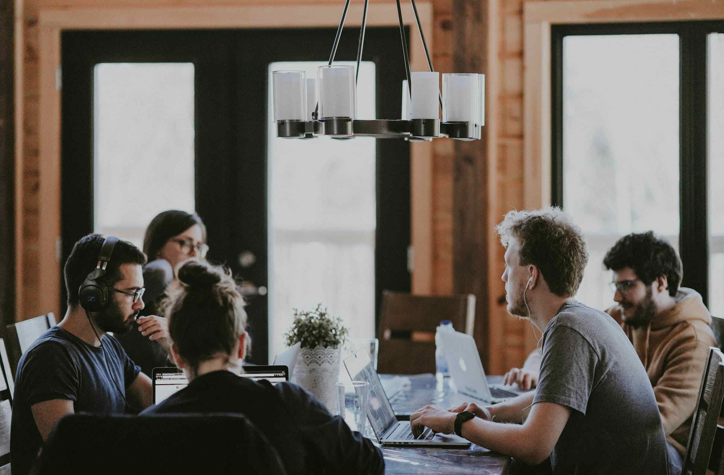 Dans un contexte professionnel de plus en plus complexe, où la réussite des projets repose largement sur une collaboration efficace, la PMP certification se distingue comme un atout majeur pour améliorer le travail d'équipe.