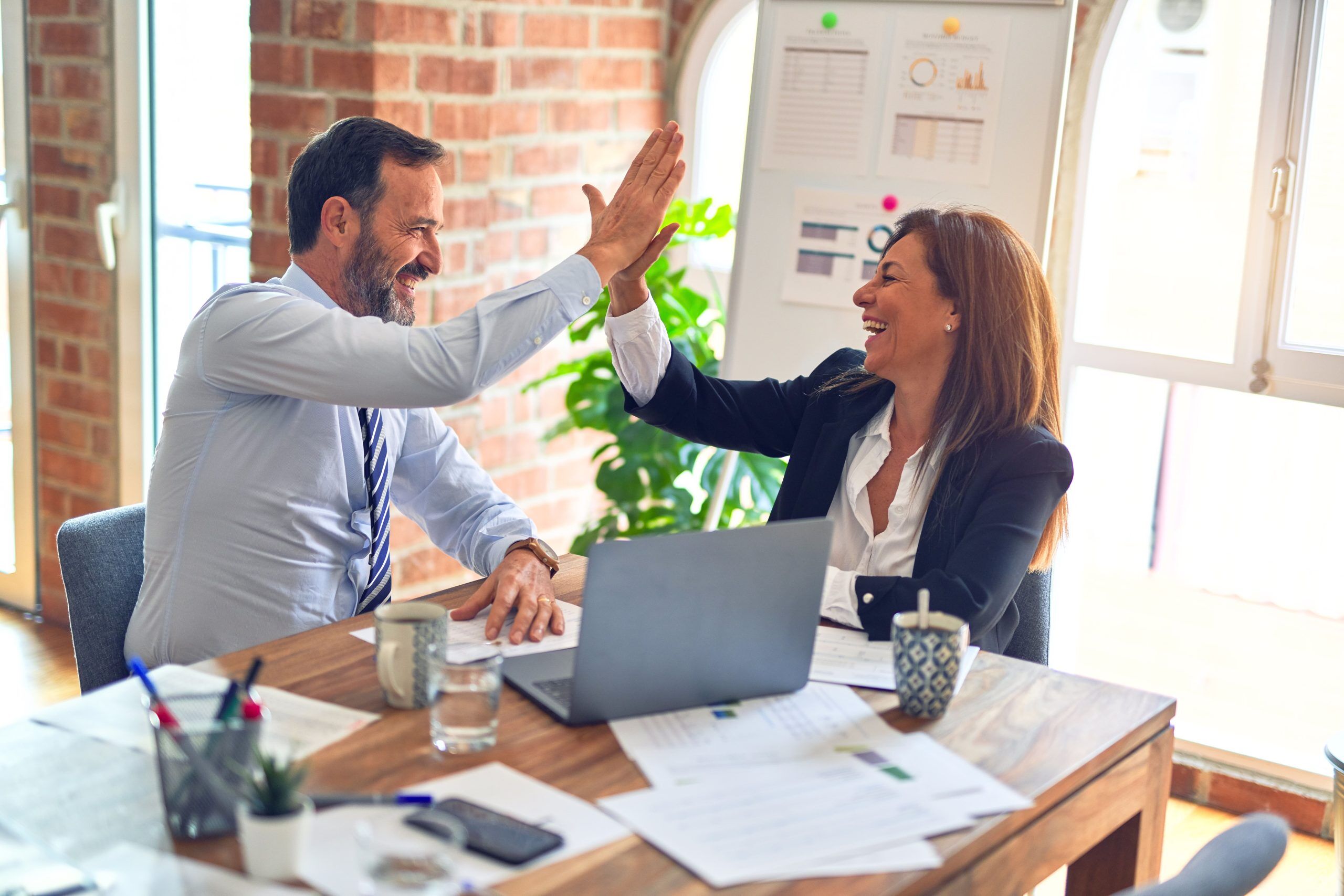 La gestion de projet est un élément essentiel dans la réussite d'un projet. Elle permet d'organiser les différentes tâches à effectuer, les ressources nécessaires, les délais et les coûts.