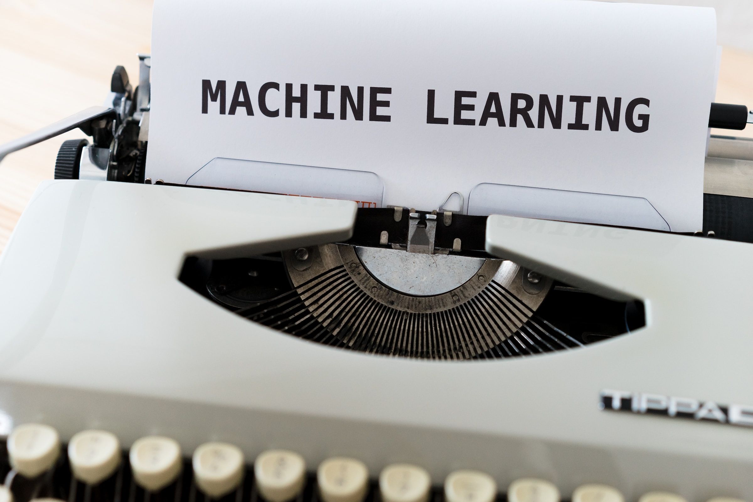 Au cœur de cette révolution se trouvent les ingénieurs en machine learning, des experts qui façonnent l'IA et la font évoluer.