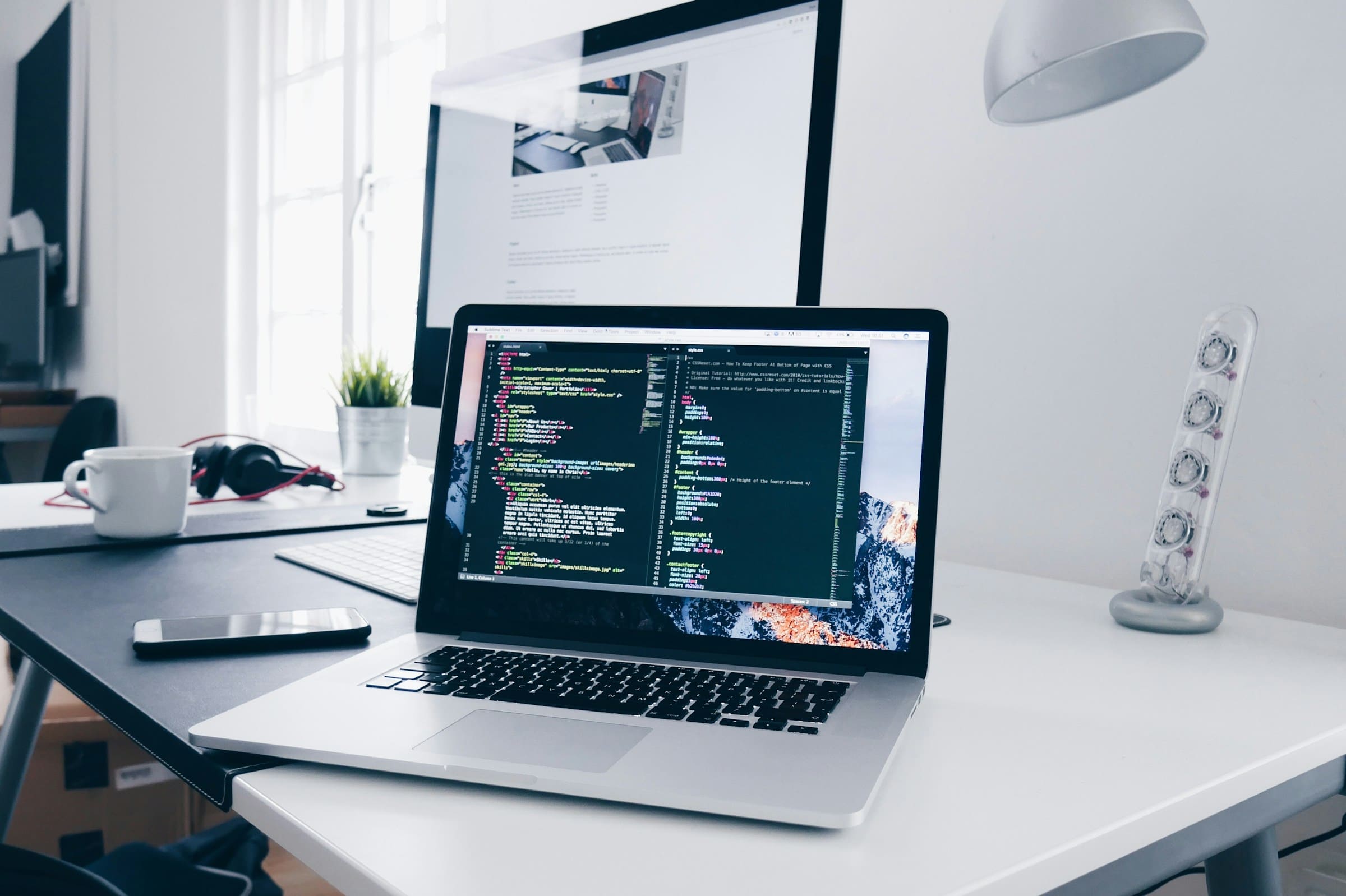 En conclusion, le métier administrateur réseau se situe à la croisée des chemins entre expertise technique et compétences transversales.