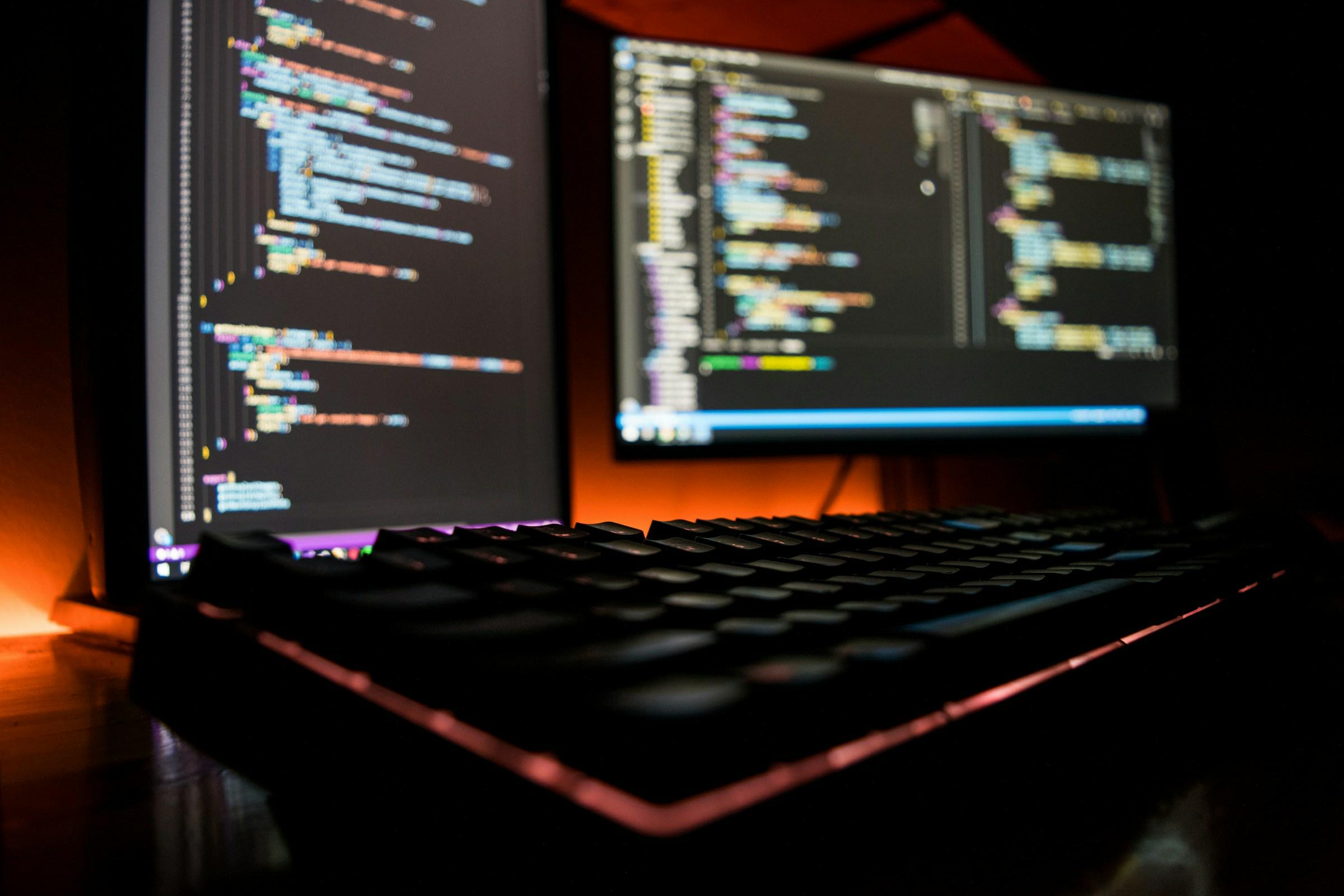 Selon Matignon, plusieurs services de l'État ont été touchés dimanche soir par des attaques informatiques d'une "intensité inédite"